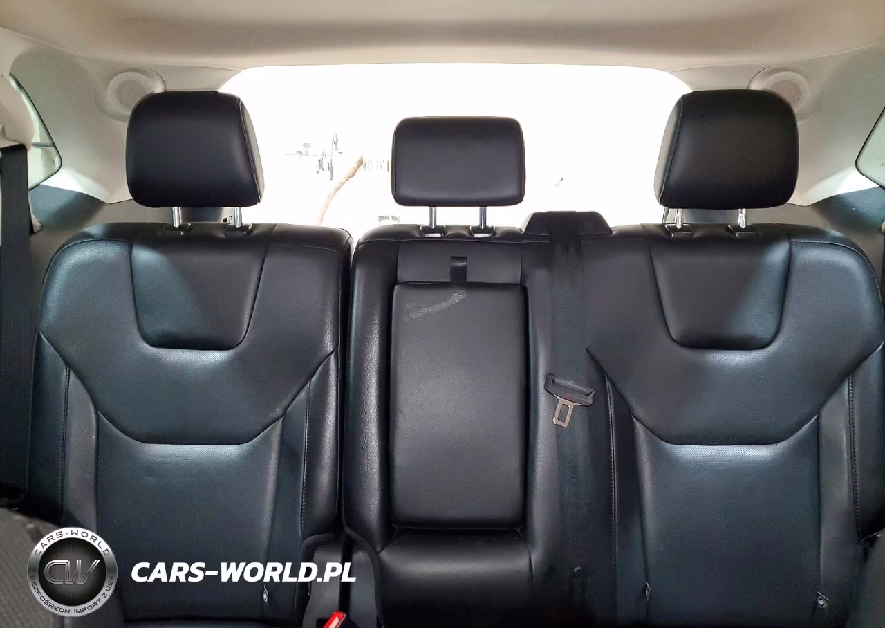 2019 Ford Edge Titanium VIN:2FMPK3K92KBB55863 - 10