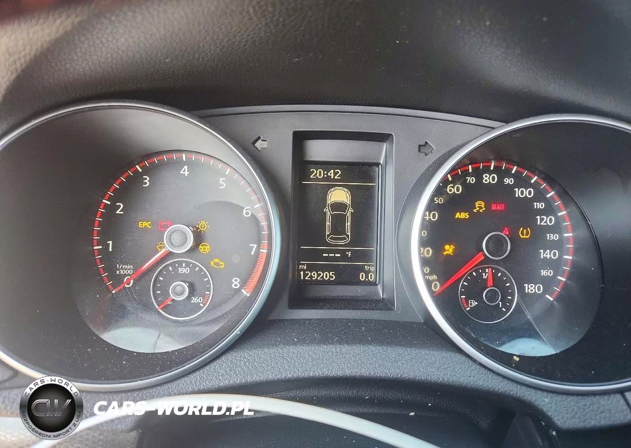 2014 Volkswagen Gti VIN:WVWGD7AJ8EW000075 - 9