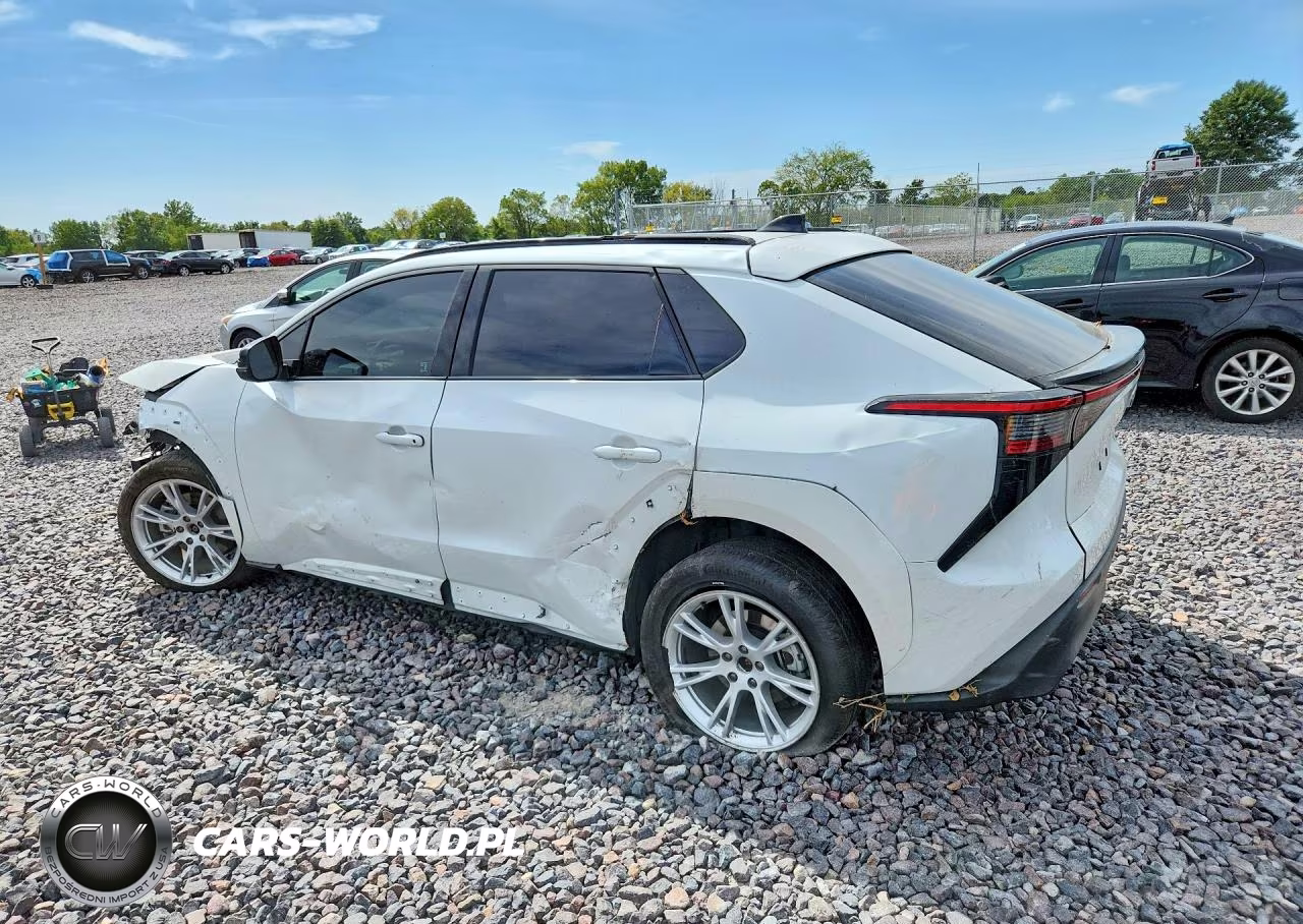 2026 Toyota Bz Xle VIN:JTMBDAFB6TA001177 - 2