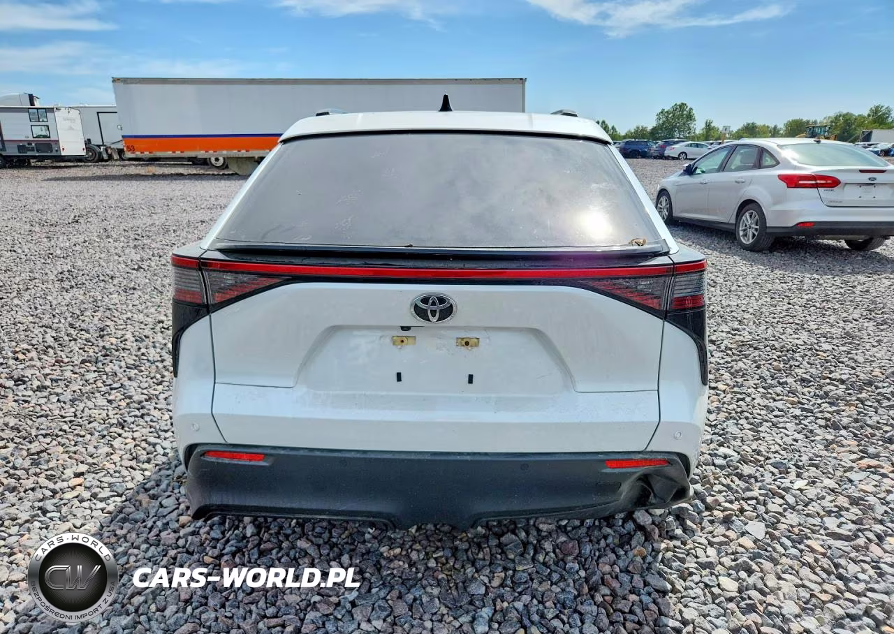 2026 Toyota Bz Xle VIN:JTMBDAFB6TA001177 - 6