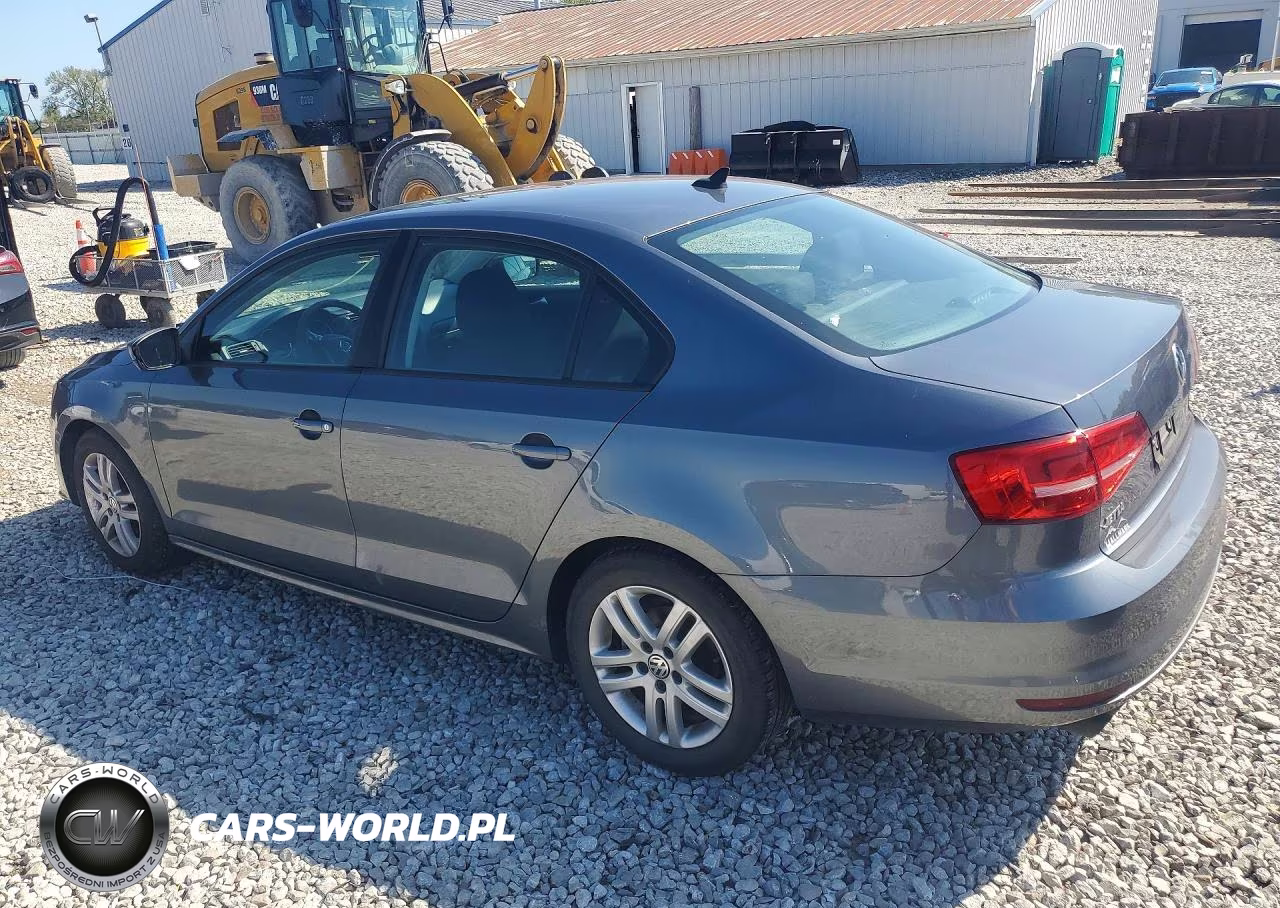 2015 Volkswagen Jetta Base VIN:3VW2K7AJ7FM231015 - 2