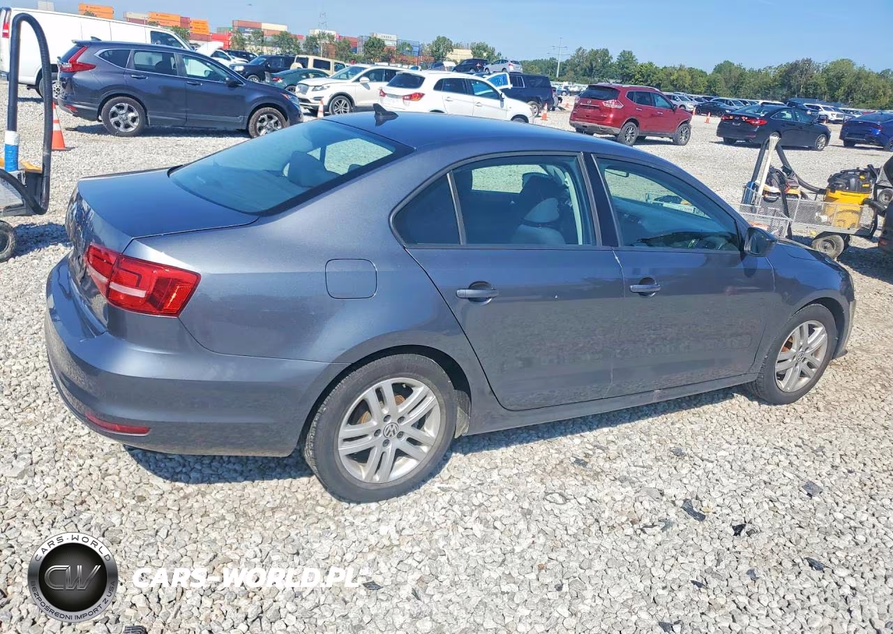 2015 Volkswagen Jetta Base VIN:3VW2K7AJ7FM231015 - 3
