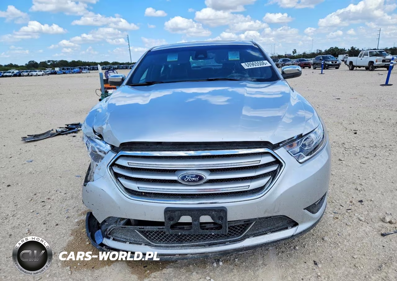 2019 Ford Taurus Limited VIN:1FAHP2F8XKG109380 - 5