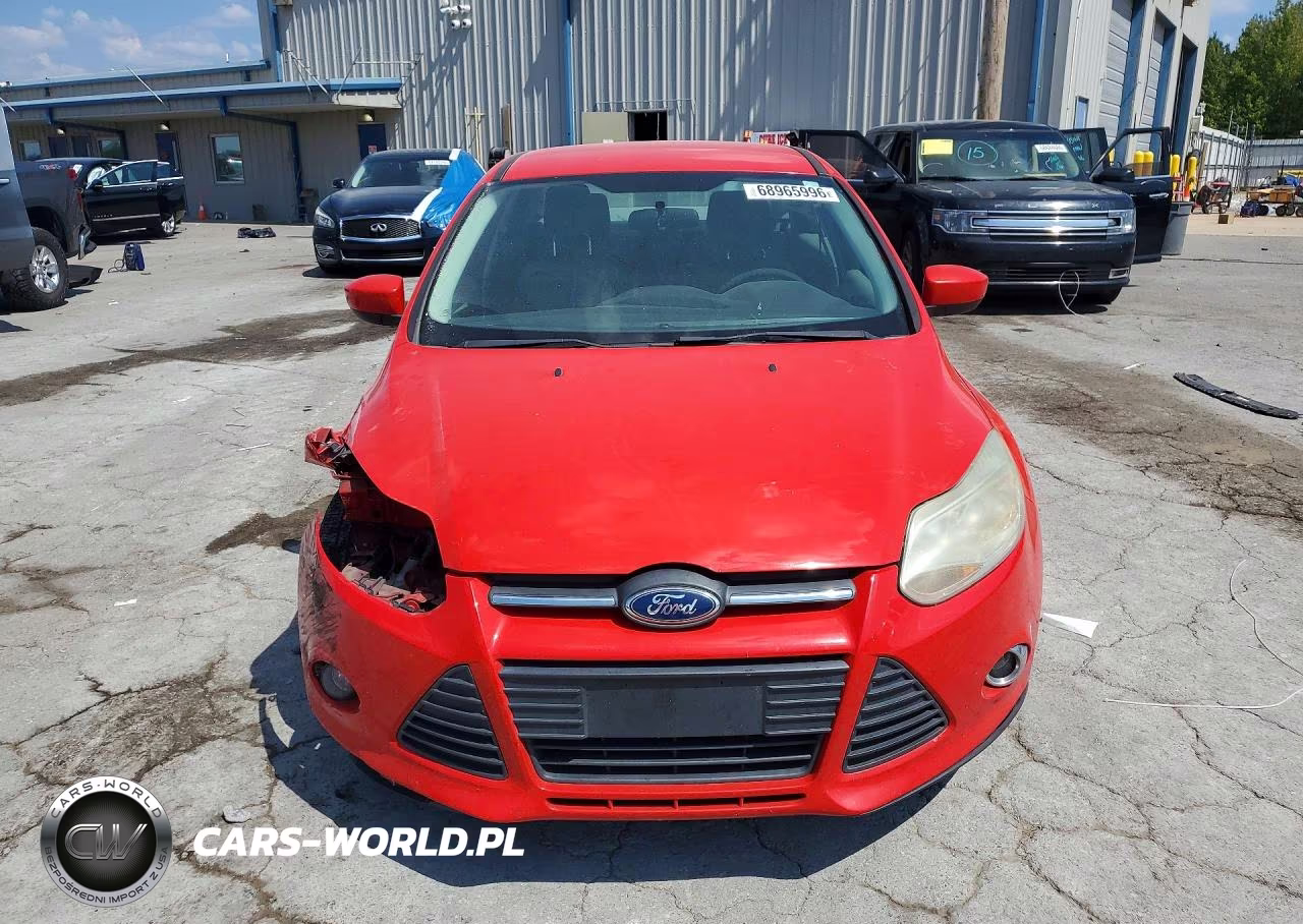 2012 Ford Focus Se VIN:1FAHP3F21CL132914 - 5