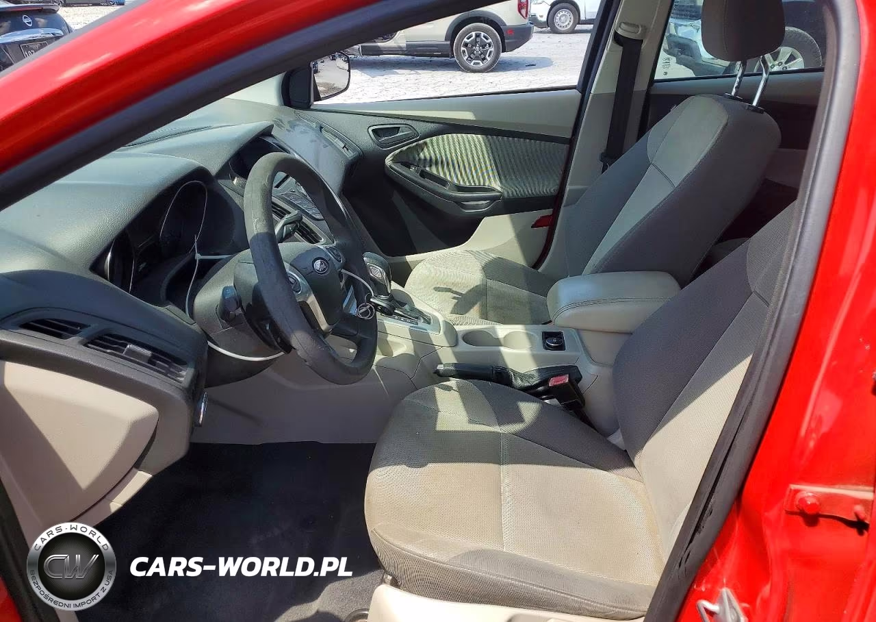 2012 Ford Focus Se VIN:1FAHP3F21CL132914 - 7