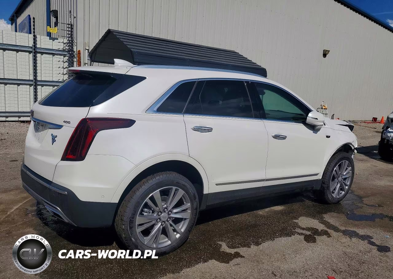 2025 Cadillac Xt5 Premium Luxury VIN:1GYKNCRS9SZ159043 - 3