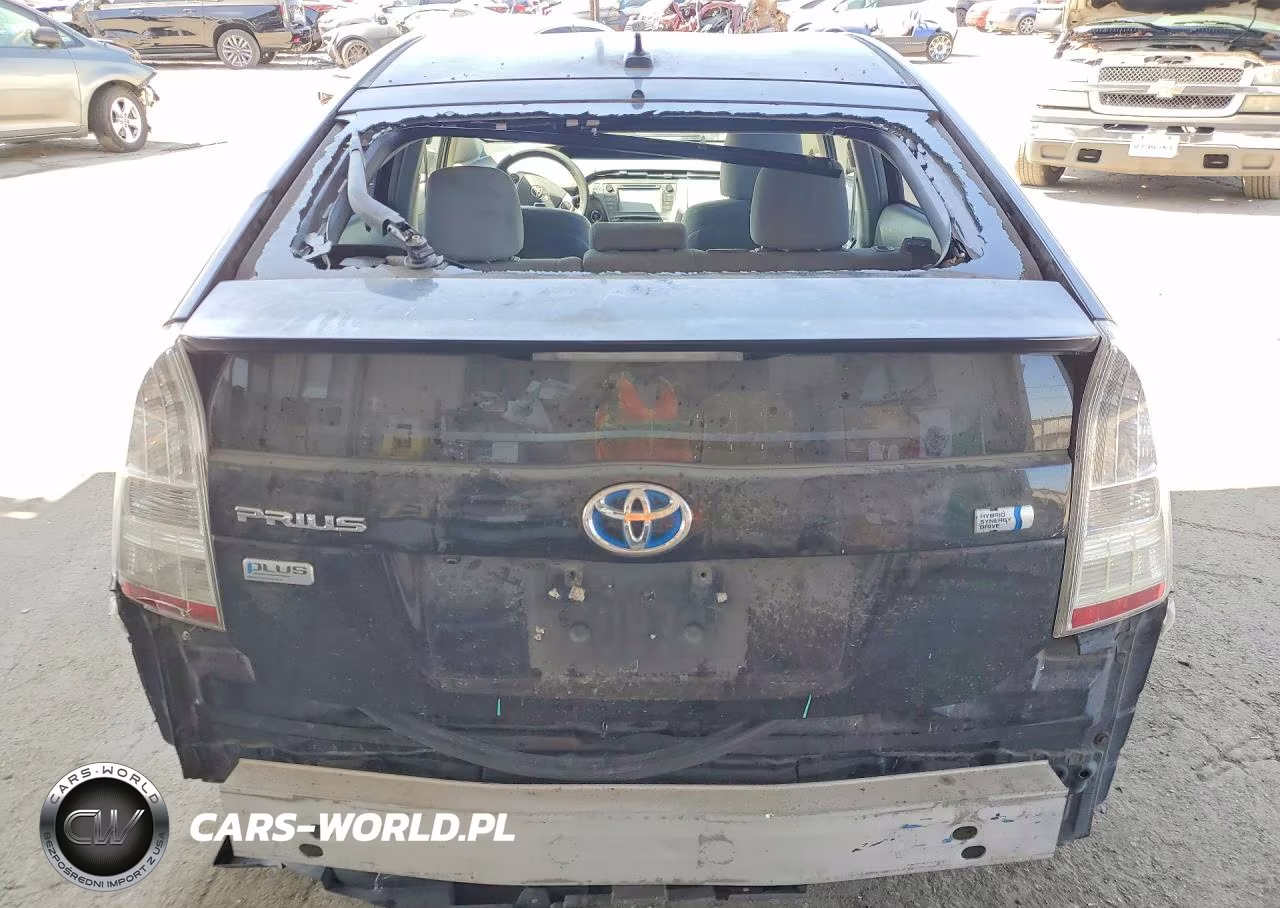 2011 Toyota Prius Two VIN:JTDKN3DU4B1422455 - 6