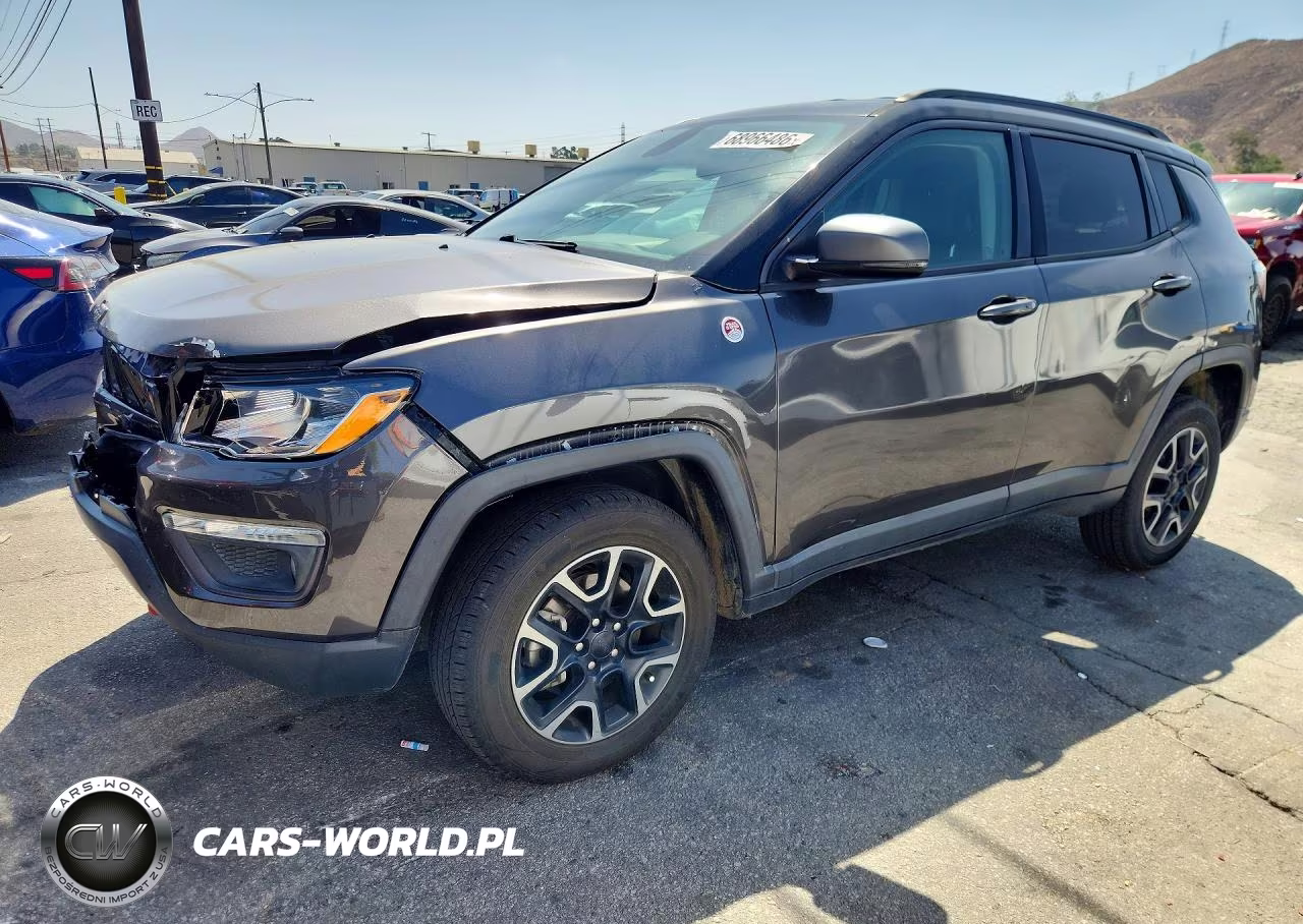 2019 Jeep Compass Trailhawk – zdjęcie 1 z 13