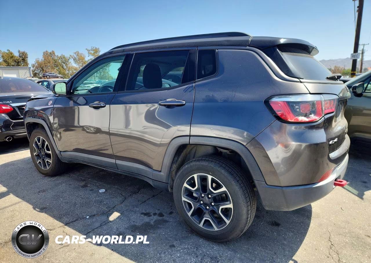 2019 Jeep Compass Trailhawk VIN:3C4NJDDB6KT660491 - 2