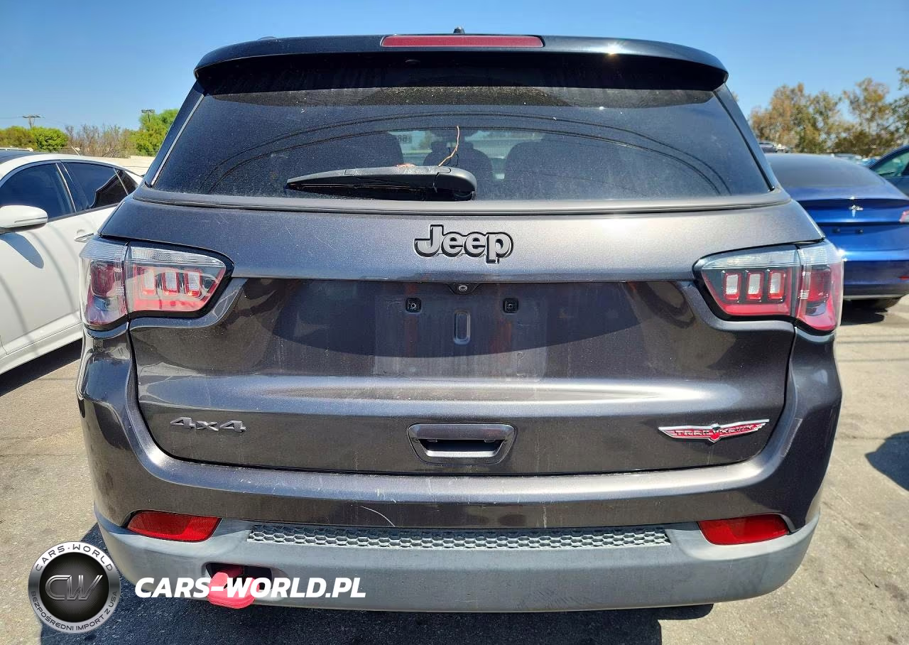 2019 Jeep Compass Trailhawk VIN:3C4NJDDB6KT660491 - 6