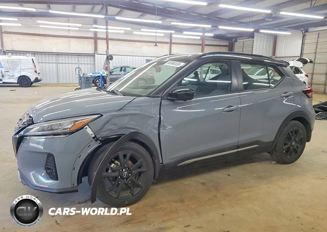 2022 Nissan Kicks Sr VIN:3N1CP5DV9NL480886 - 1