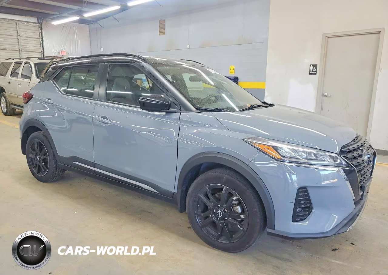 2022 Nissan Kicks Sr VIN:3N1CP5DV9NL480886 - 4