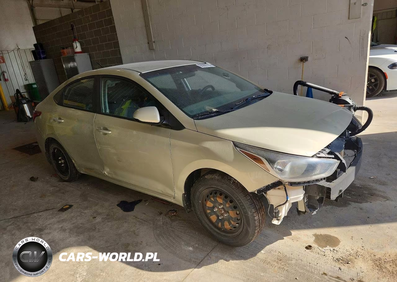 2020 Hyundai Accent Se VIN:3KPC24A63LE099040 - 4