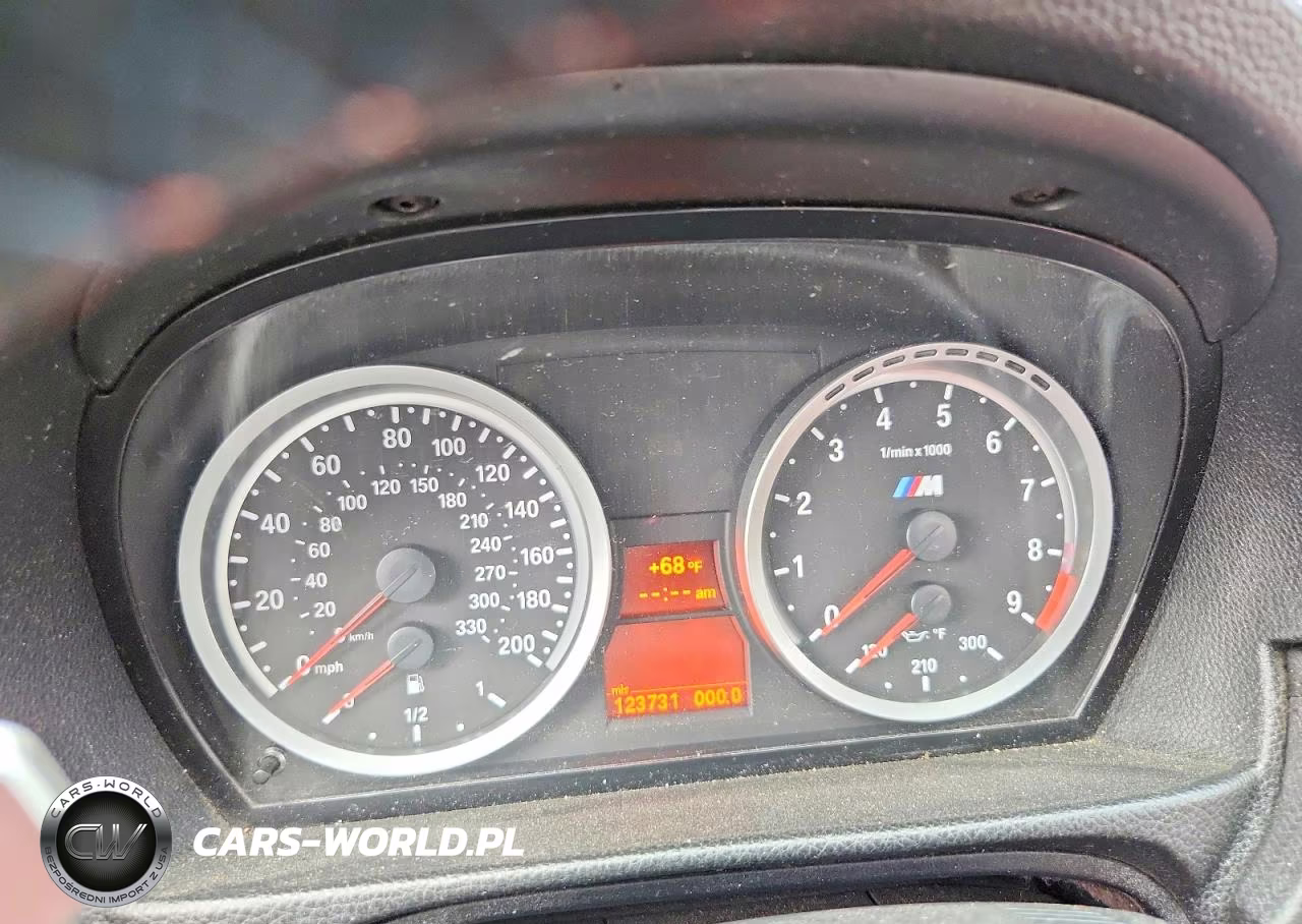 2011 BMW M3 VIN:WBSDX9C51BE584464 - 9