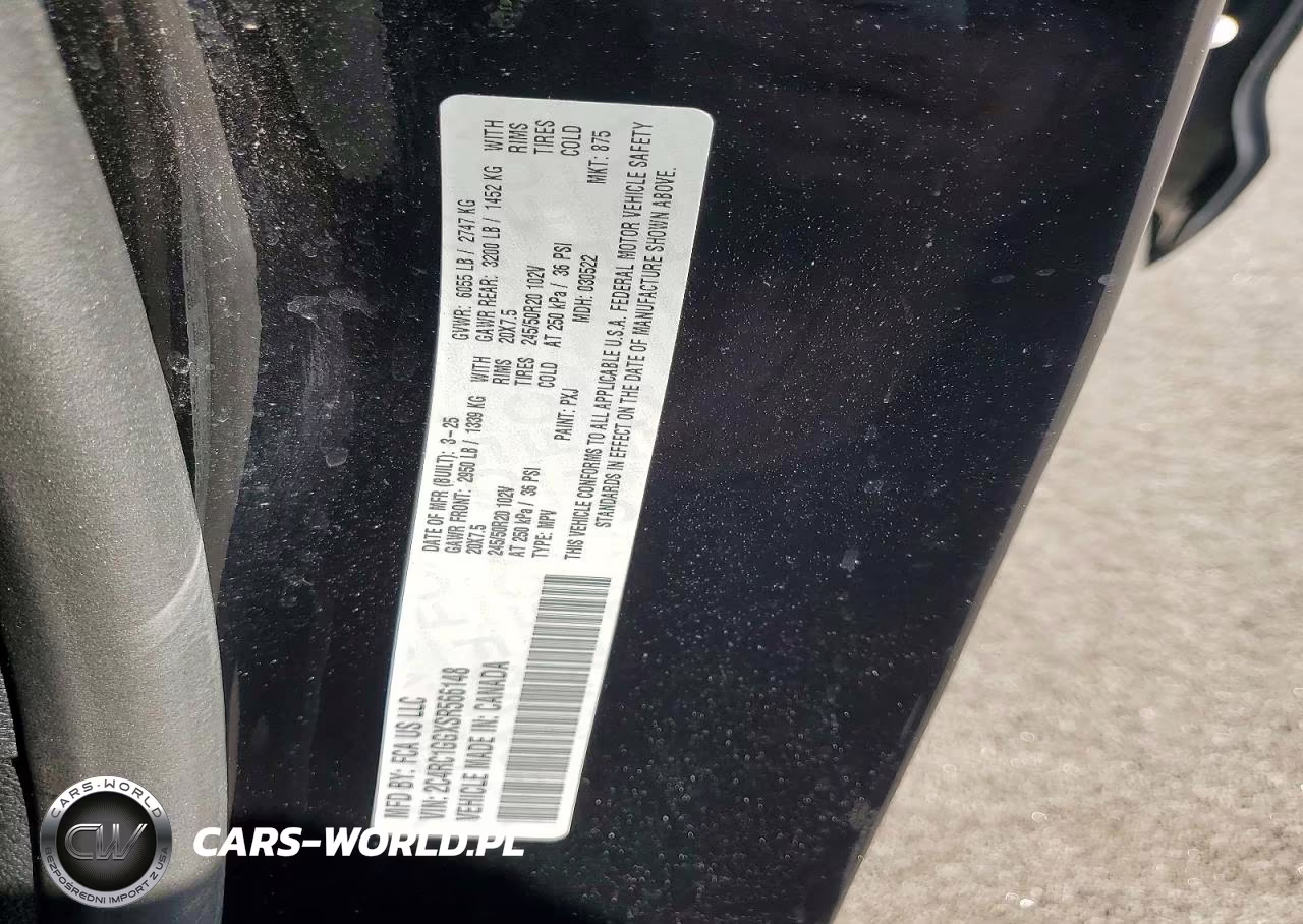 2025 Chrysler Pacifica Limited VIN:2C4RC1GGXSR566148 - 13