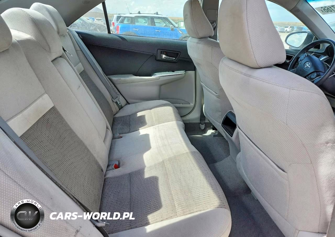2013 Toyota Camry Hybrid Le VIN:4T1BD1FK9DU070585 - 10