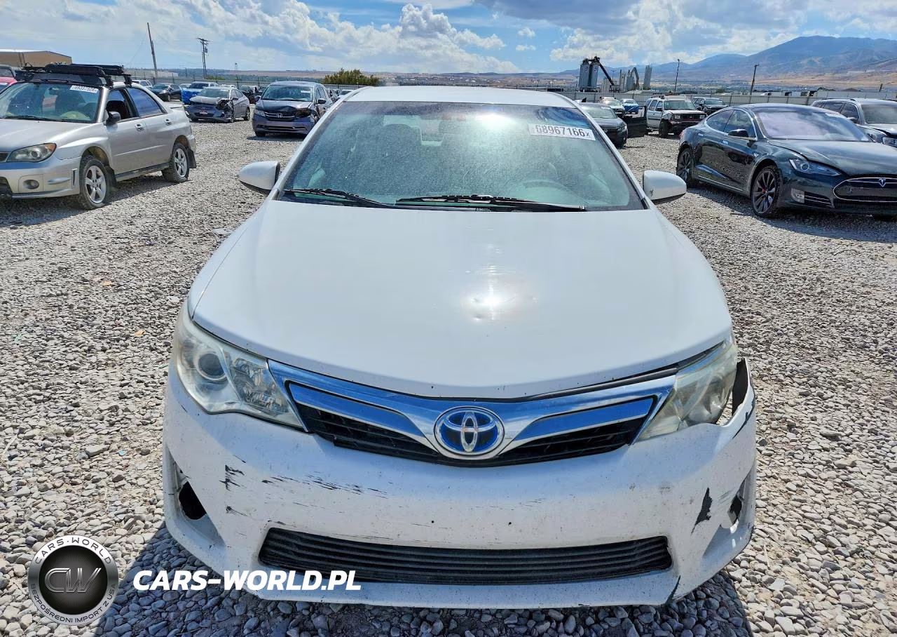 2013 Toyota Camry Hybrid Le VIN:4T1BD1FK9DU070585 - 5