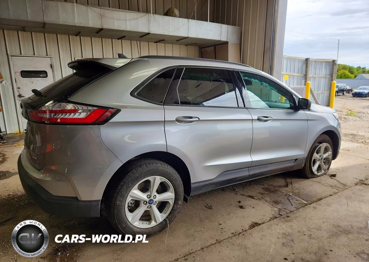 2022 Ford Edge Se VIN:2FMPK4G95NBA73080 - 3