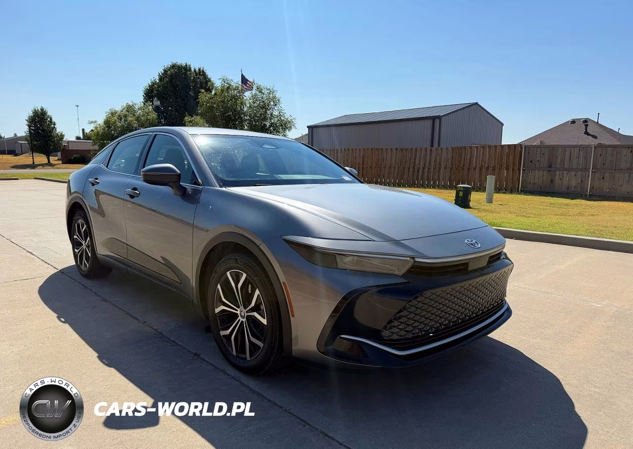 2023 Toyota Crown Xle