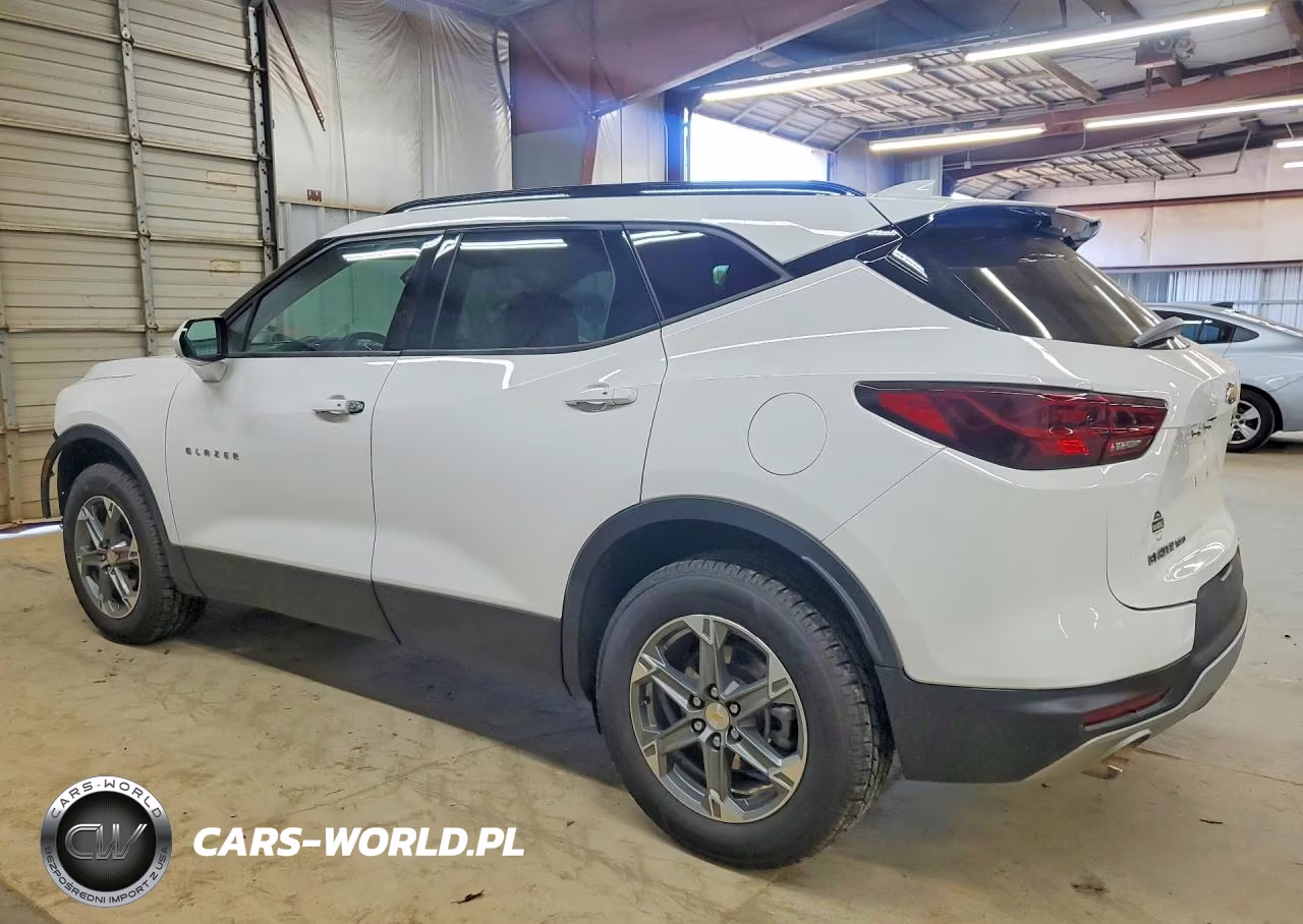 2023 Chevrolet Blazer 2Lt VIN:3GNKBHR4XPS196661 - 2
