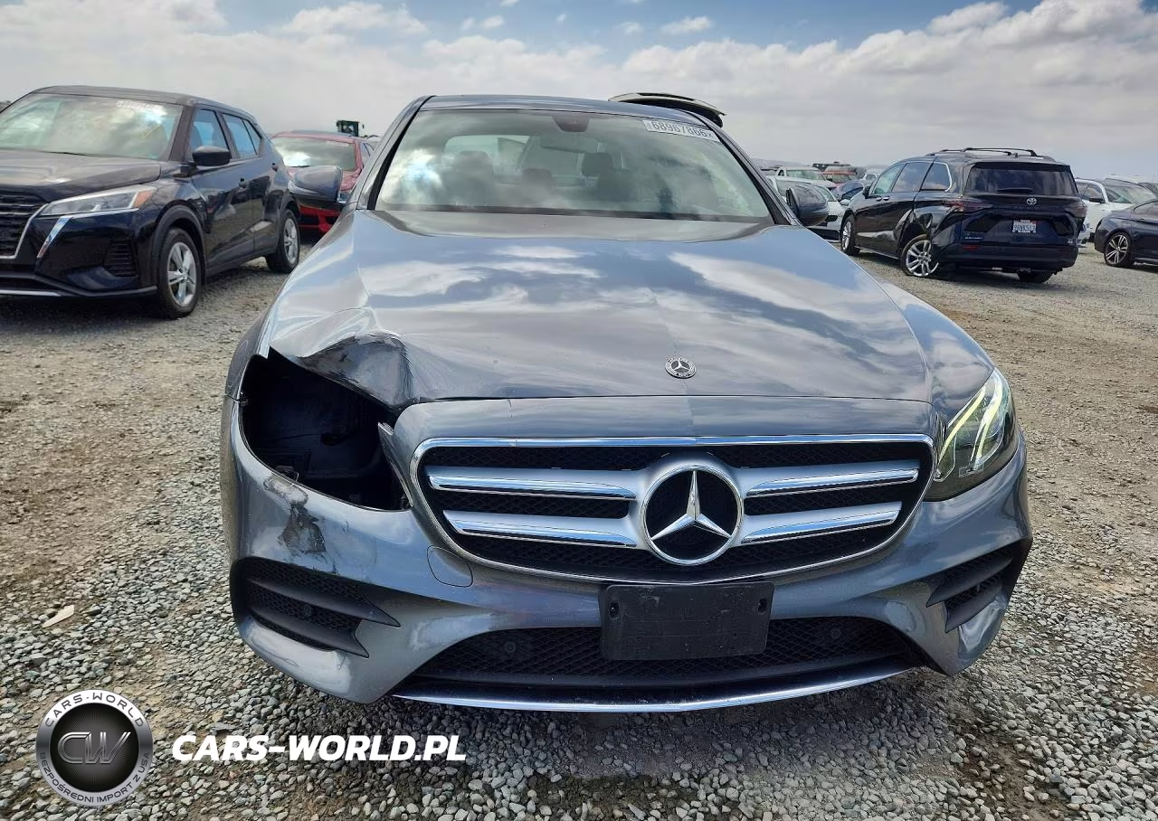 2018 Mercedes-Benz E 300 VIN:WDDZF4JB7JA399102 - 5
