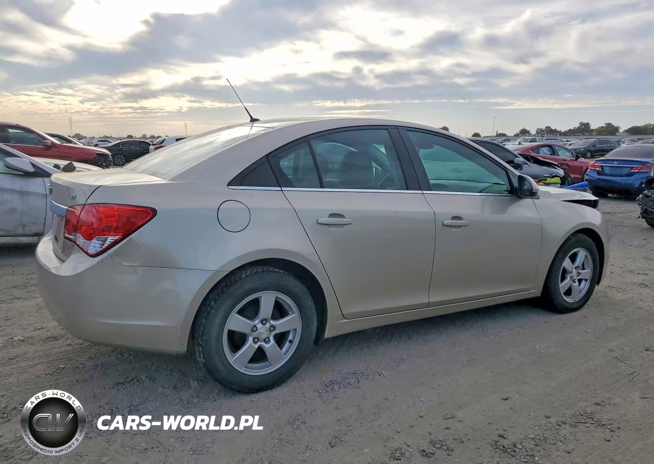 2014 Chevrolet Cruze Lt VIN:1G1PK5SB1E7388822 - 3