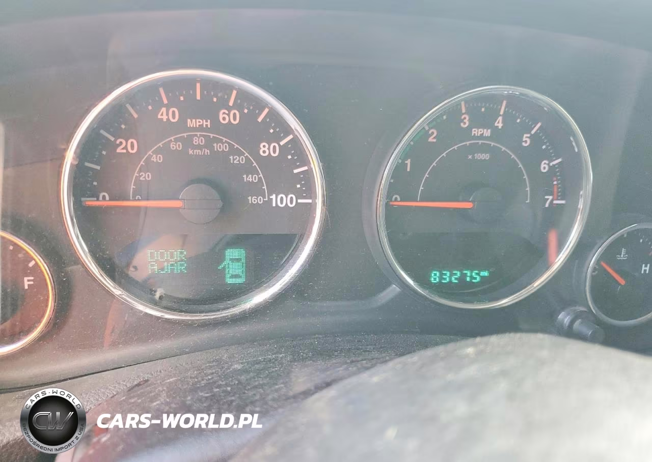 2017 Jeep Wrangler Unlimited Sport VIN:1C4BJWDG3HL542316 - 9