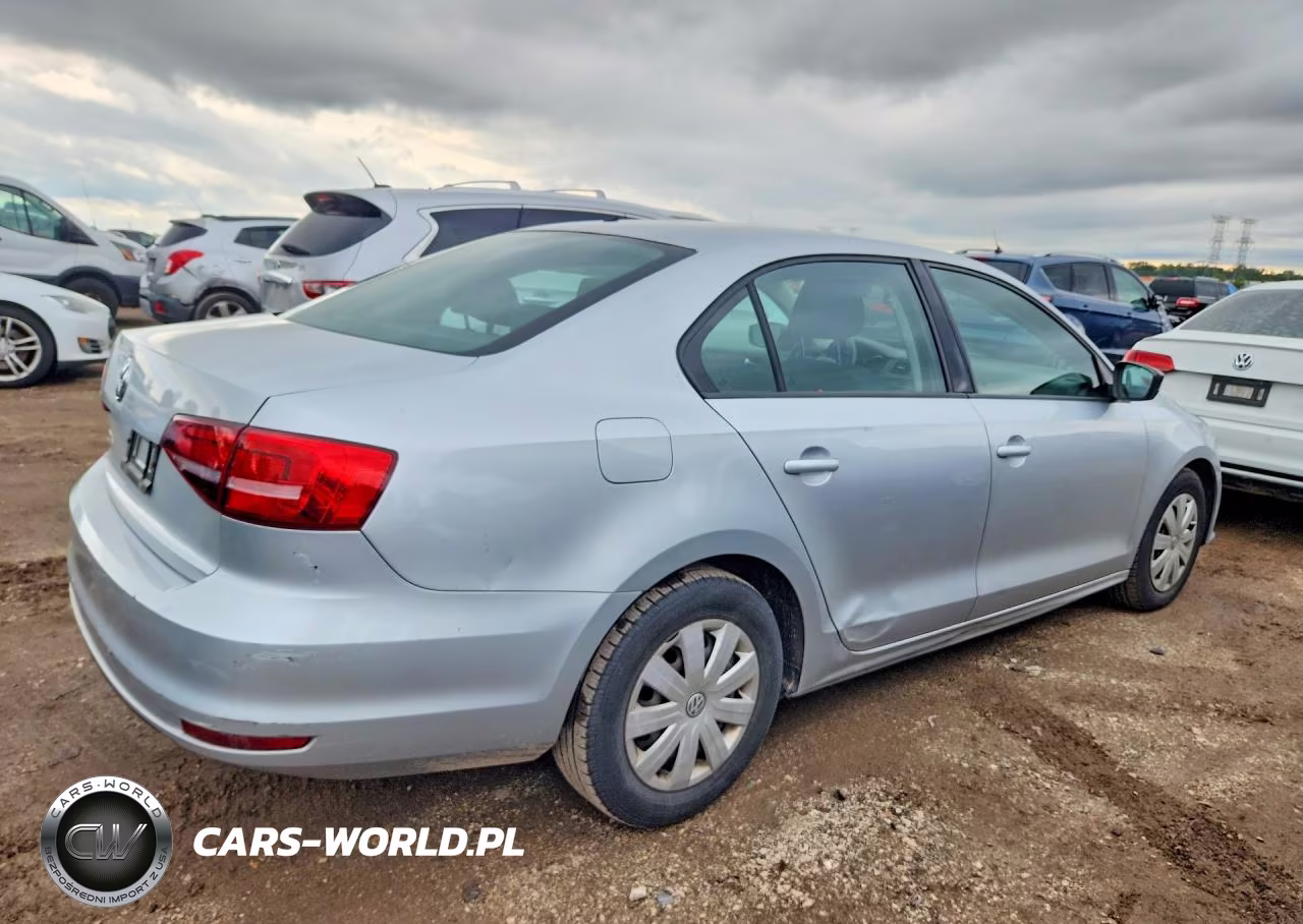 2015 Volkswagen Jetta Base VIN:3VW2K7AJ1FM324693 - 3