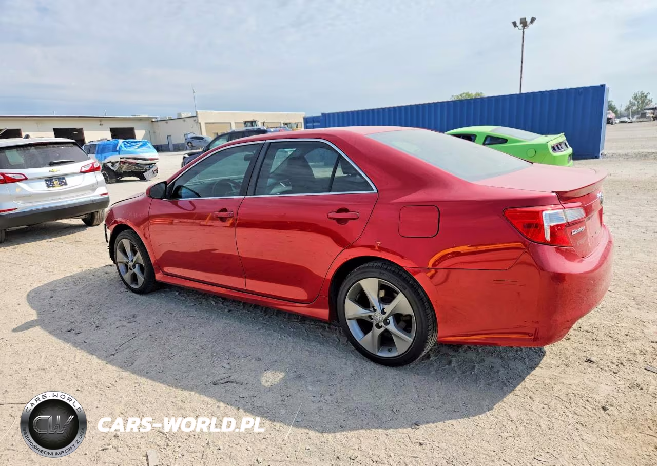 2014 Toyota Camry Se Sport VIN:4T1BF1FK4EU745514 - 2