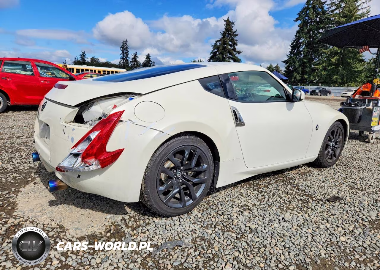 2019 Nissan 370Z Base VIN:JN1AZ4EH8KM421009 - 3