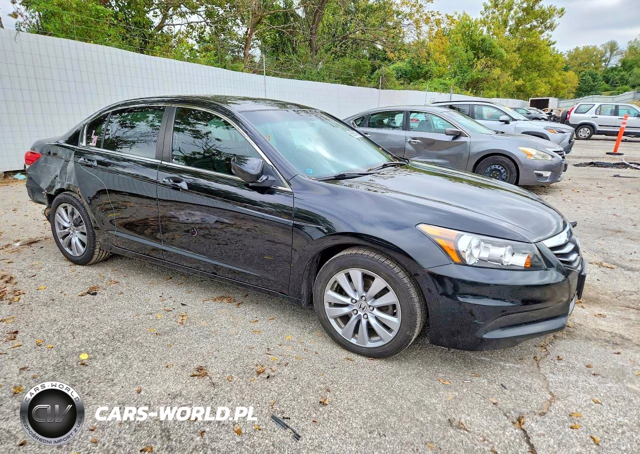 2011 Honda Accord Exl VIN:1HGCP2F81BA114802 - 4