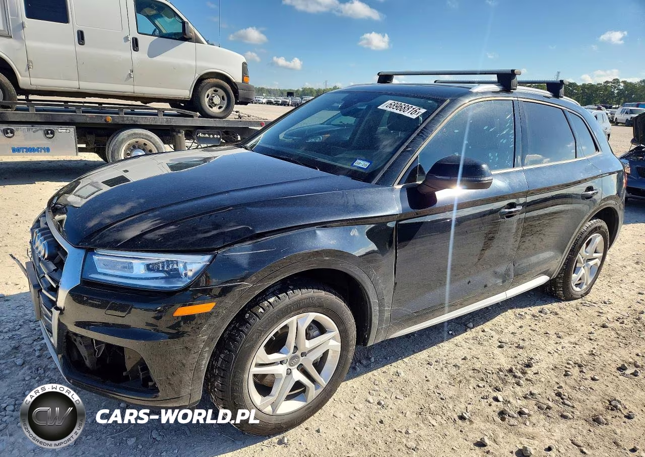 2018 Audi Q5 Premium VIN:WA1ANAFY4J2025184 - 1
