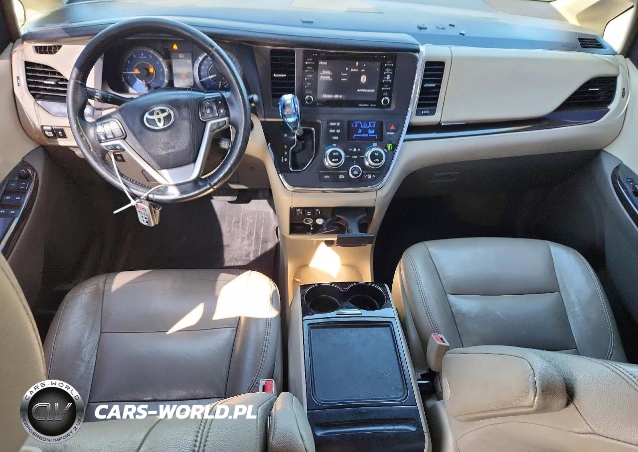 2018 Toyota Sienna Xle 7-Passenger VIN:5TDDZ3DC8JS200491 - 8