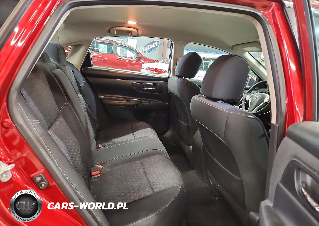 2016 Nissan Altima 2.5 S VIN:1N4AL3AP1GN376671 - 10