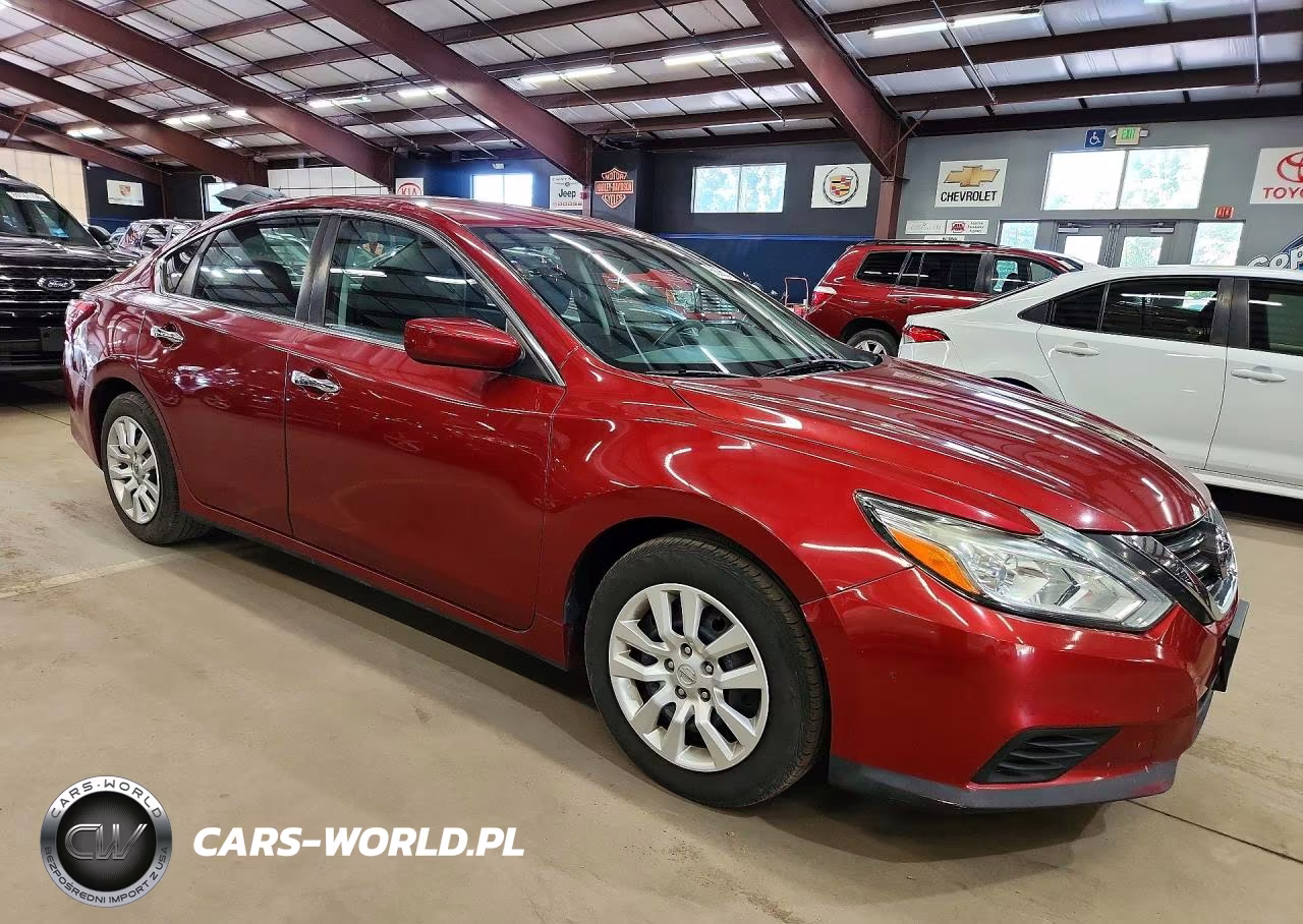2016 Nissan Altima 2.5 S VIN:1N4AL3AP1GN376671 - 4