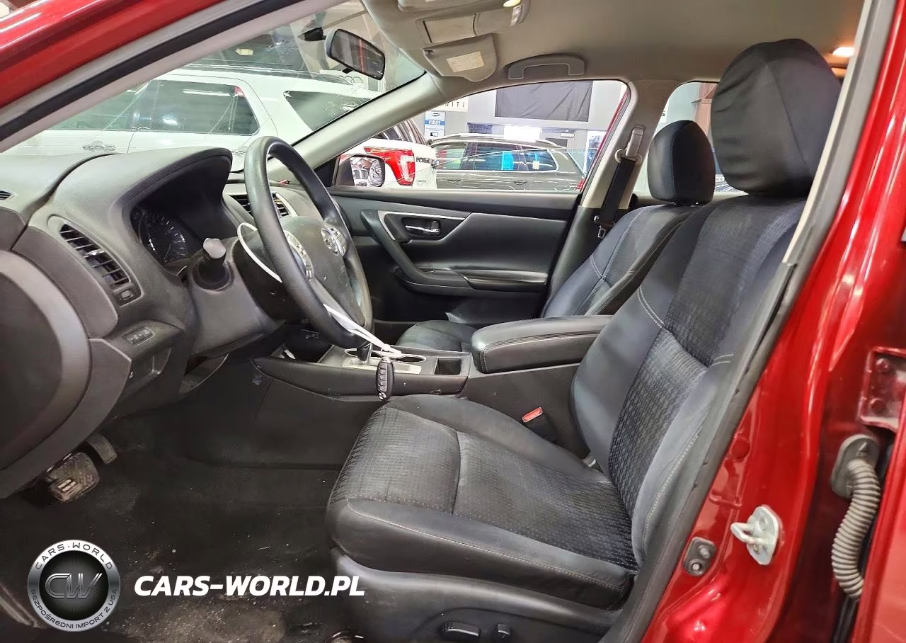 2016 Nissan Altima 2.5 S VIN:1N4AL3AP1GN376671 - 7