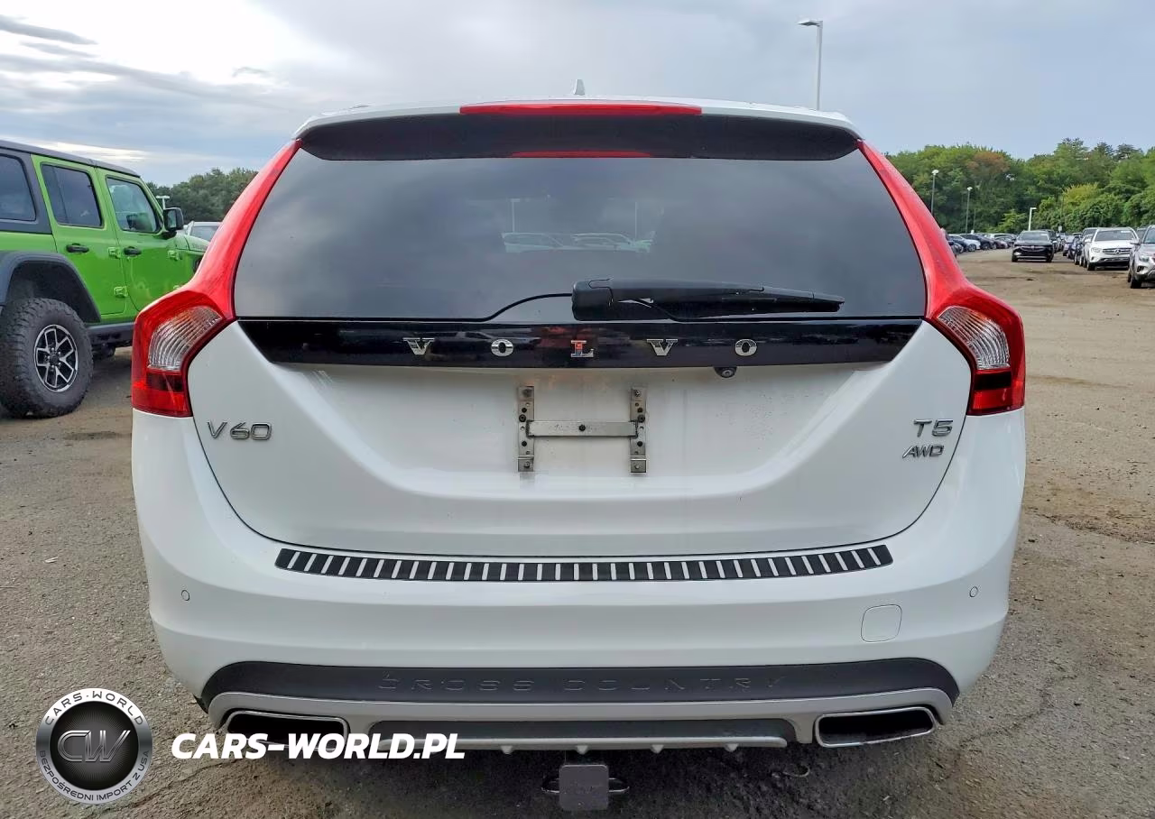 2018 Volvo V60 Cross Country Premier VIN:YV440MWK6J2053080 - 6