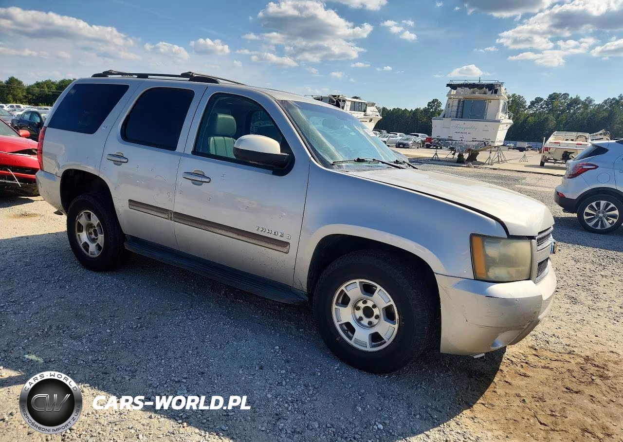 2007 Chevrolet Tahoe C1500 VIN:1GNFC13057R131165 - 4