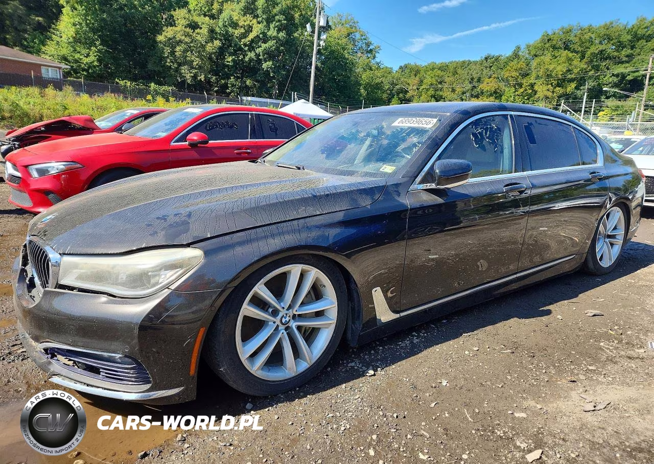 2016 BMW 750 Xi