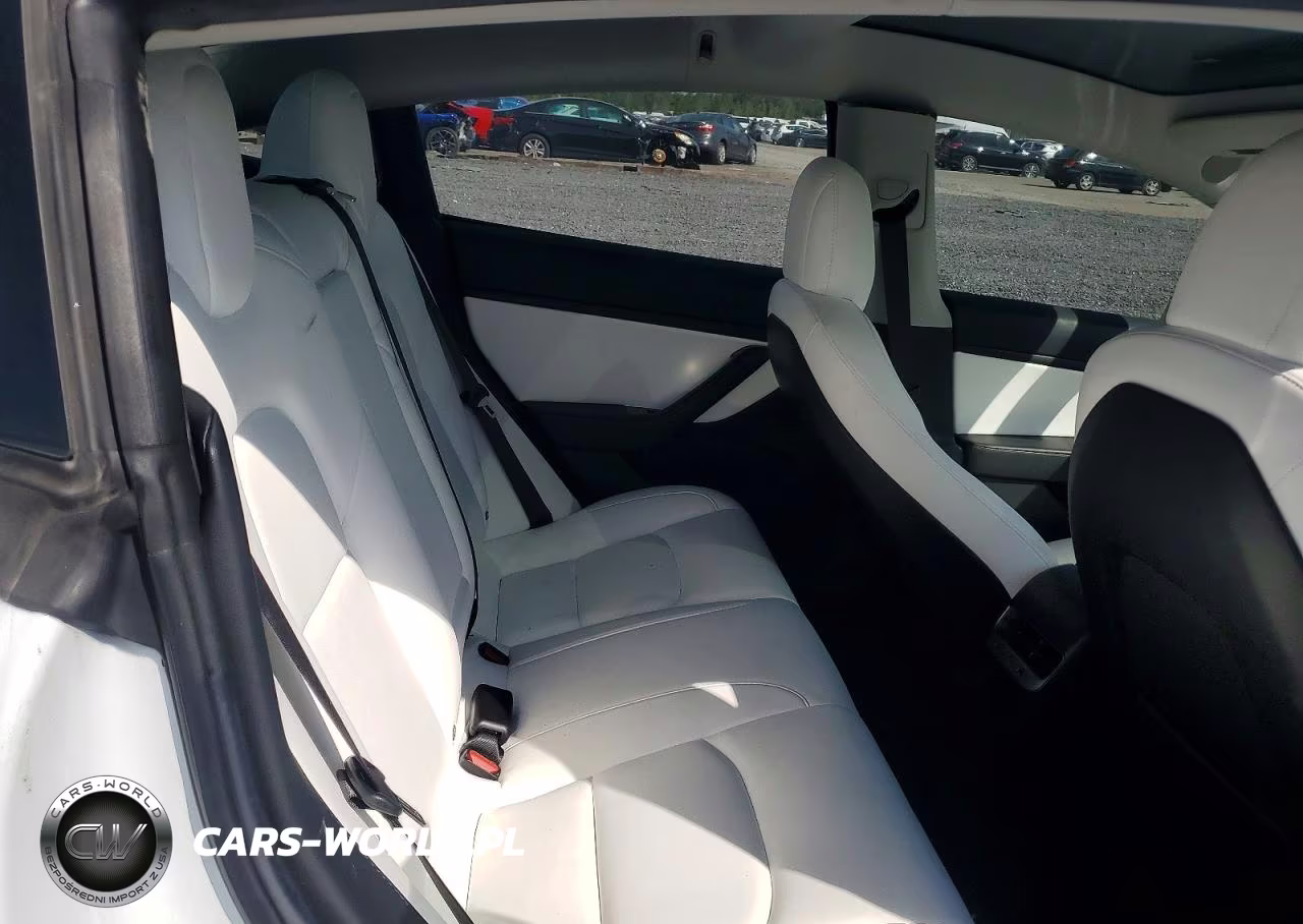 2018 Tesla Model 3 VIN:5YJ3E1EB3JF081352 - 10