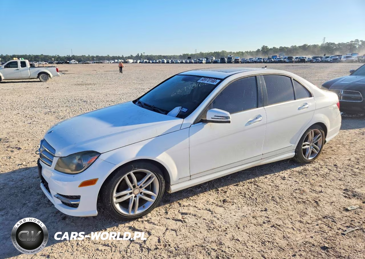 2013 Mercedes-Benz C 250 – zdjęcie 1 z 12