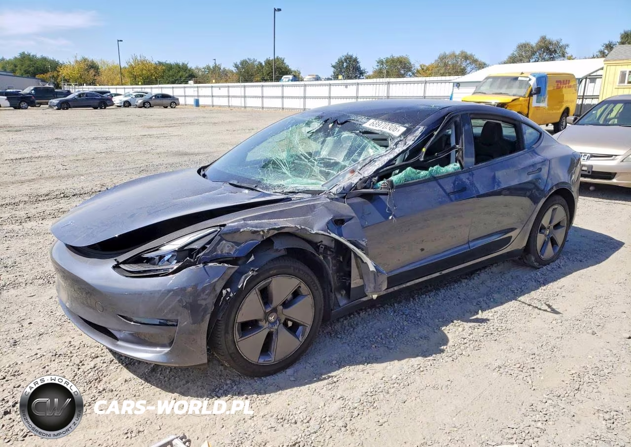 2023 Tesla Model 3 – zdjęcie 1 z 12