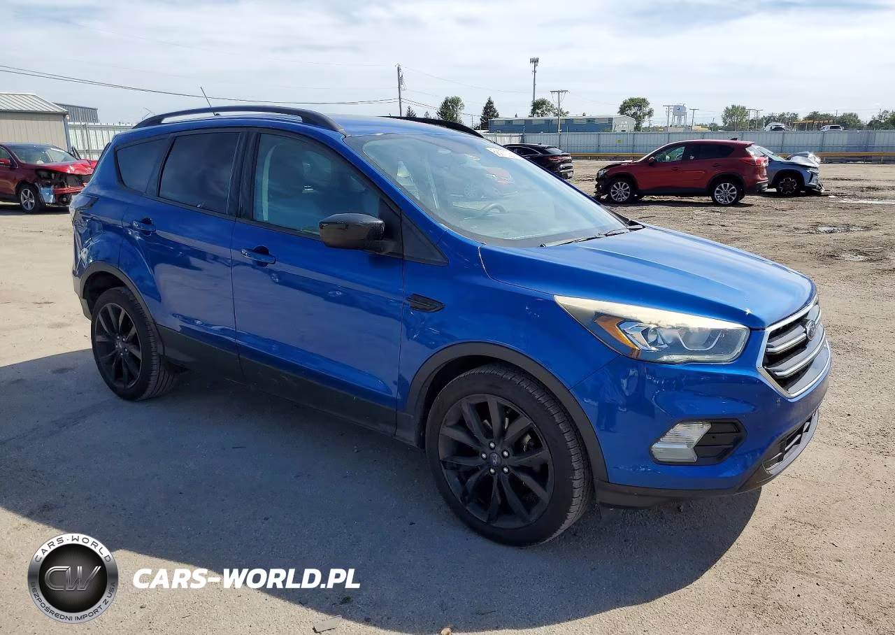 2018 Ford Escape Se VIN:1FMCU0GD2JUD42517 - 4