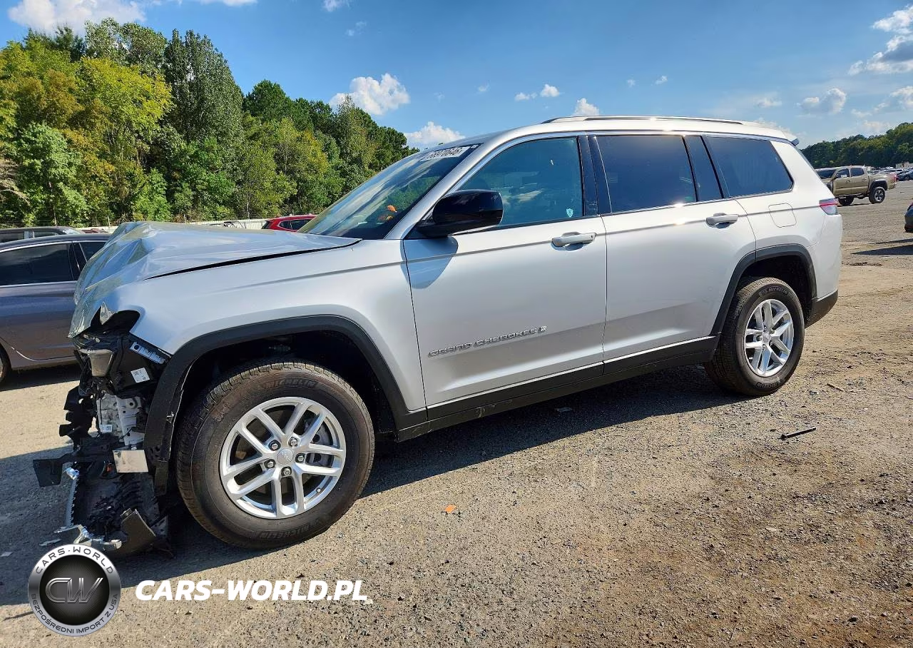 2025 Jeep Grand Cherokee L Laredo