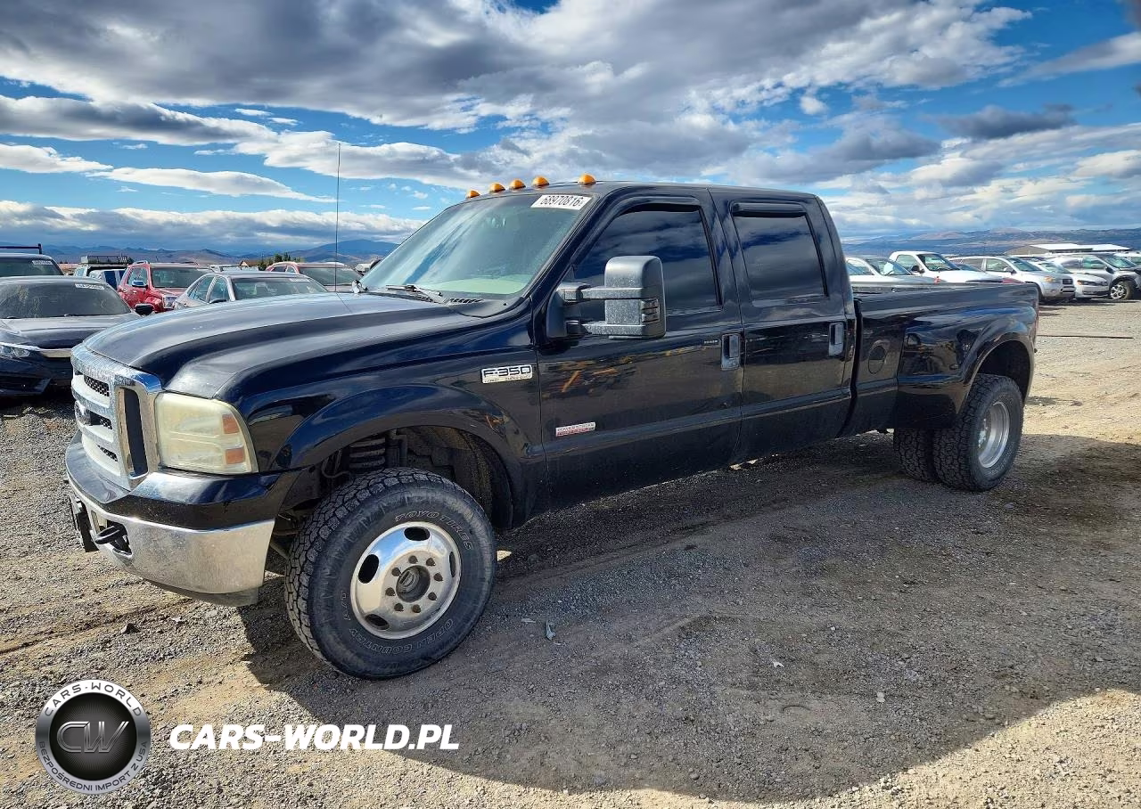 2005 Ford F350 Super Duty VIN:1FTWW33P35ED33497 - 1