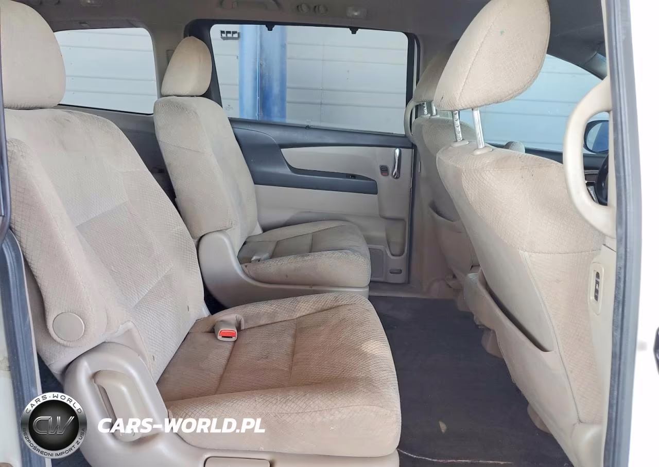 2016 Honda Odyssey Se VIN:5FNRL5H30GB145349 - 11