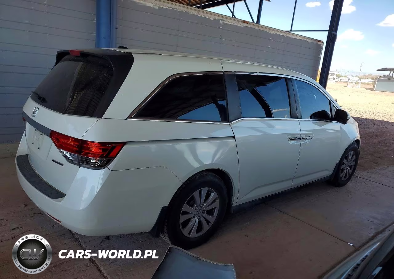 2016 Honda Odyssey Se VIN:5FNRL5H30GB145349 - 3