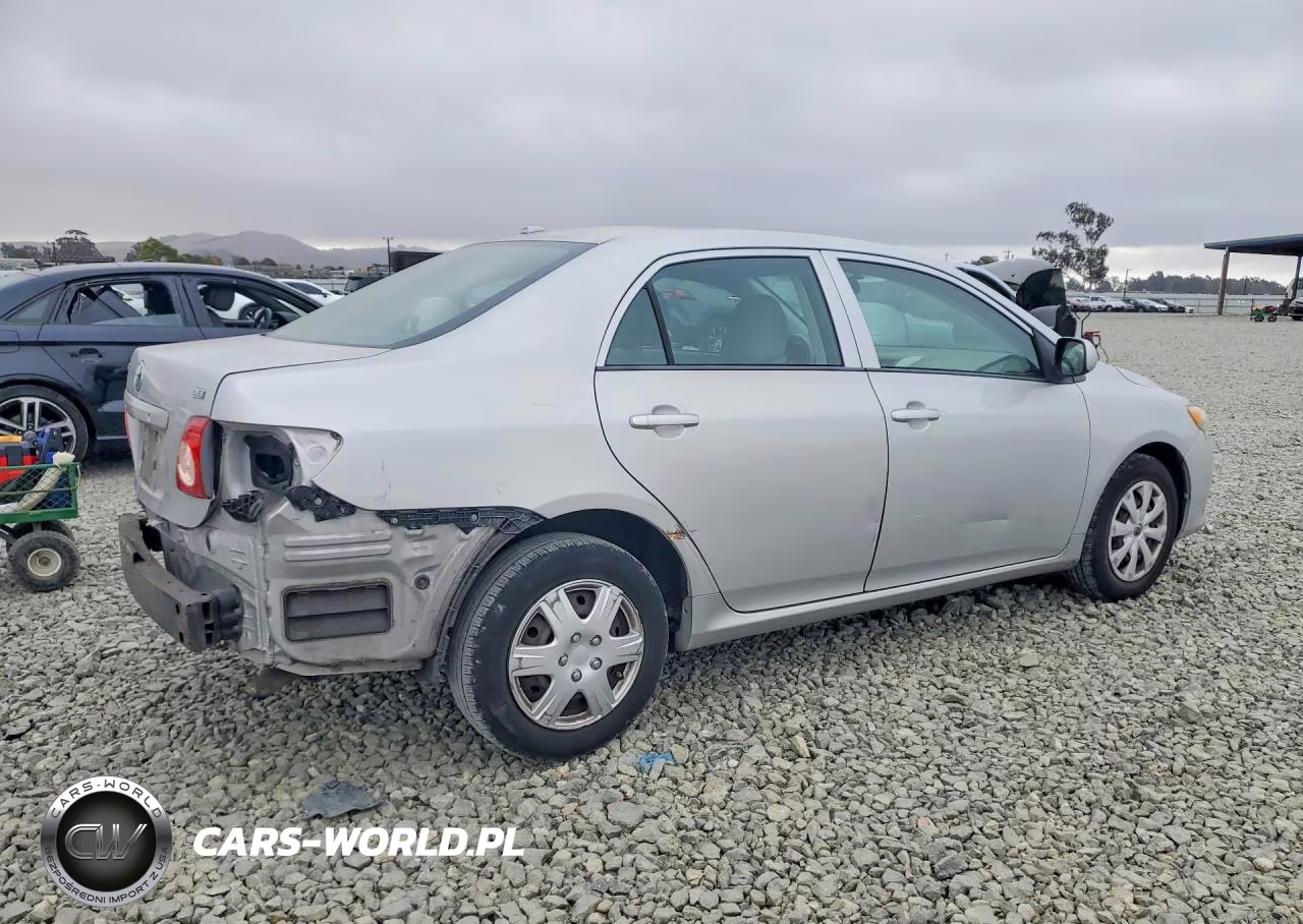 2009 Toyota Corolla Le VIN:1NXBU40E29Z055504 - 3