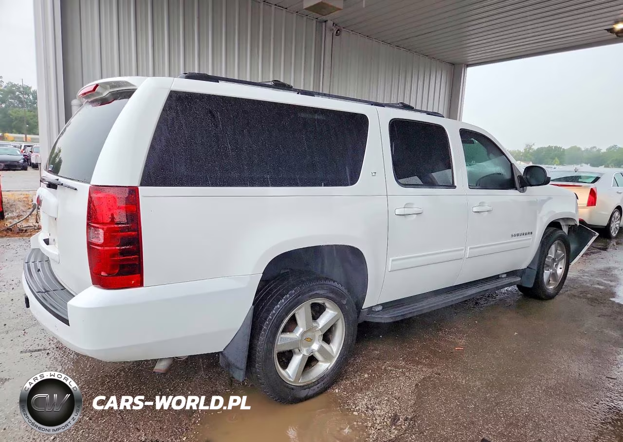 2013 Chevrolet Suburban K1500 Lt VIN:1GNSKJE70DR277321 - 3