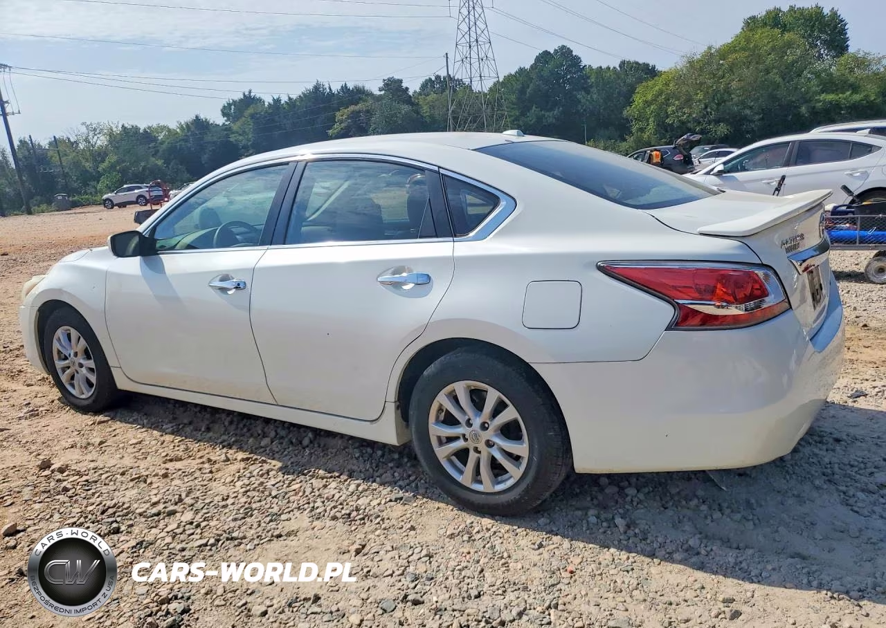 2014 Nissan Altima 2.5 S VIN:1N4AL3AP1EN243597 - 2